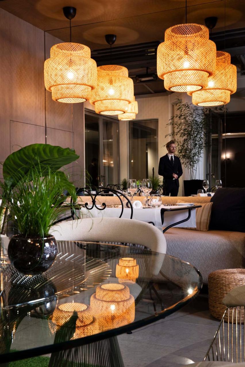 Hotel De Sers Champs Elysees Paris Exterior foto